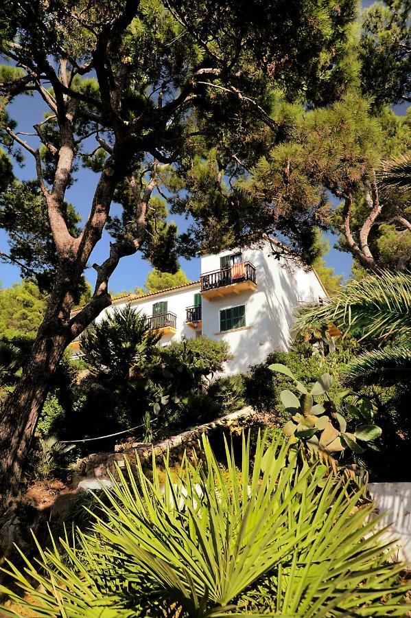 Hostal Los Pinos Cala San Vicente  Exterior photo