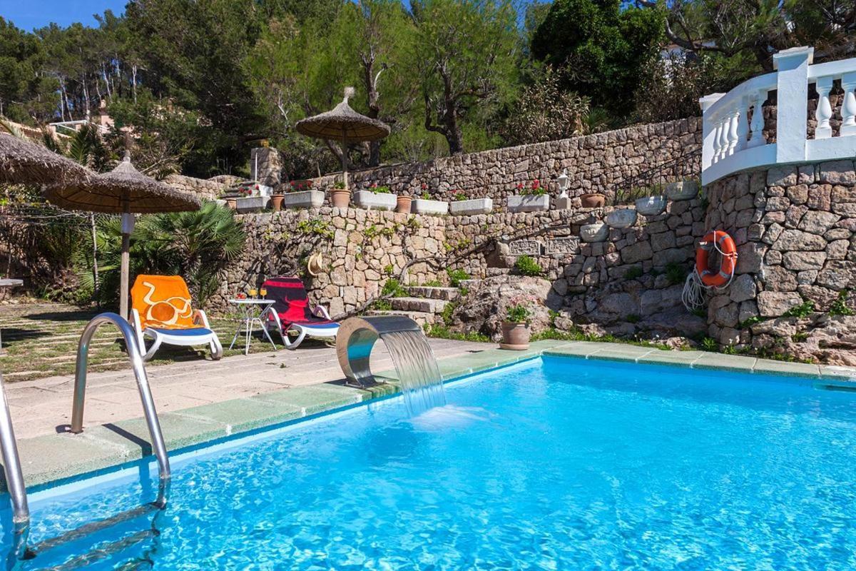 Hostal Los Pinos Cala San Vicente  Exterior photo